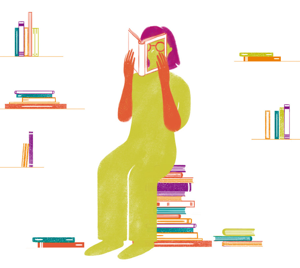 Búsqueda por autor-móvil Autor sentado, leyendo sobre una pila de libros, con repisas del catálogo editorial UDLAP en los extremos